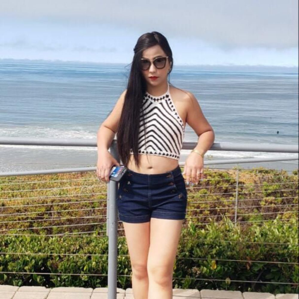 Meet your Posher, Stephanie